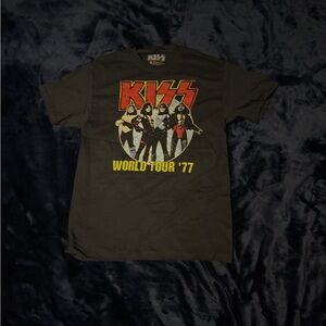 KISS World Tour '77 Graphic T-Shirt